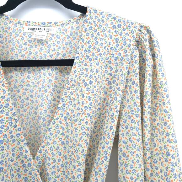 Glamorous ASOS Cream V Neck Tea Micro Floral Print Wrap-Tie Waist Mini Dress 4 - Picture 6 of 13